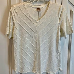Chico’s Cream V-neck Top 1‎